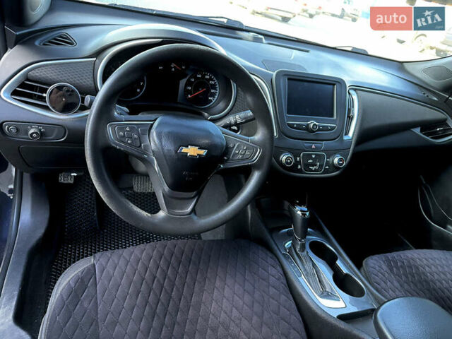 Синій Шевроле Малібу, об'ємом двигуна 1.49 л та пробігом 128 тис. км за 12500 $, фото 20 на Automoto.ua