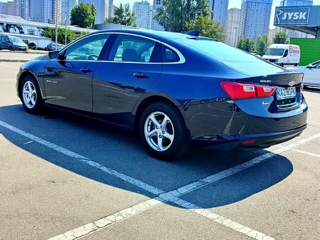 Синий Шевроле Малибу, объемом двигателя 1.5 л и пробегом 62 тыс. км за 10500 $, фото 2 на Automoto.ua