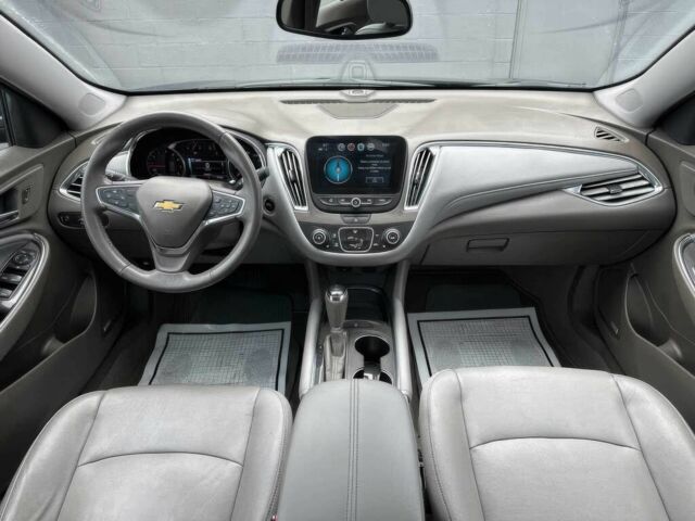 Синій Шевроле Малібу, об'ємом двигуна 1.5 л та пробігом 51 тис. км за 9000 $, фото 6 на Automoto.ua