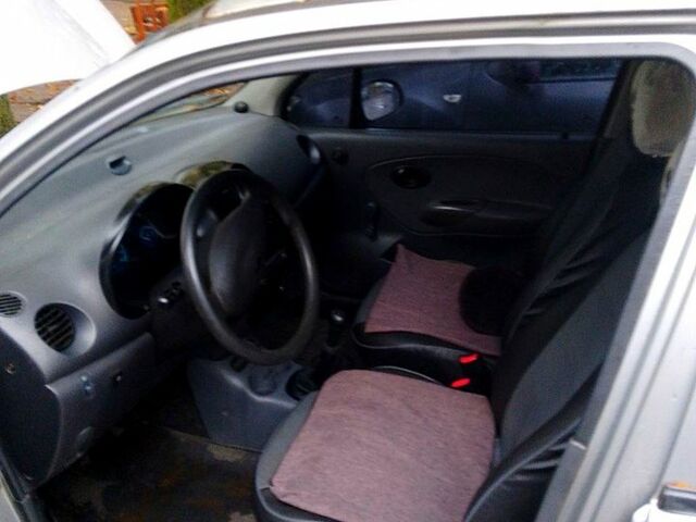 Серый Шевроле Матиз, объемом двигателя 0.8 л и пробегом 128 тыс. км за 1800 $, фото 1 на Automoto.ua