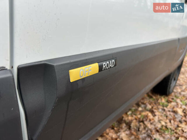 Белый Шевроле Нива, объемом двигателя 1.69 л и пробегом 157 тыс. км за 6150 $, фото 10 на Automoto.ua