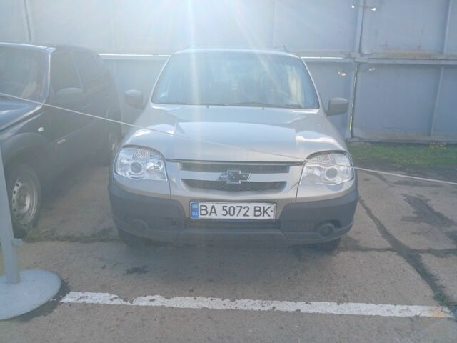 Шевроле Нива 2016 в Варве на Automoto.ua Бежевый Шевроле Нива, объемом двигателя 1.7 л и пробегом 2 тыс. км за 3700 $, фото 1 на Automoto.ua