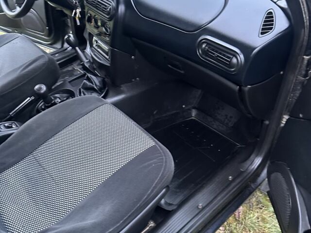 Чорний Шевроле Нива, об'ємом двигуна 1.7 л та пробігом 115 тис. км за 3300 $, фото 6 на Automoto.ua