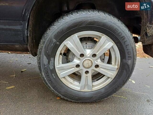 Чорний Шевроле Нива, об'ємом двигуна 1.7 л та пробігом 250 тис. км за 4600 $, фото 17 на Automoto.ua