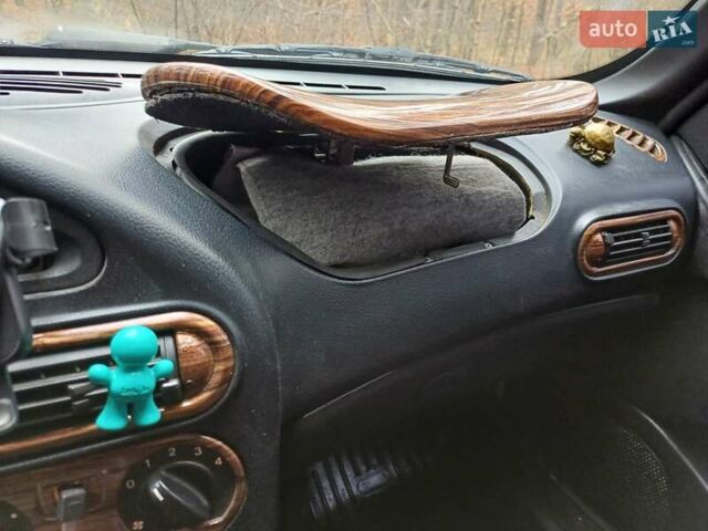Чорний Шевроле Нива, об'ємом двигуна 1.7 л та пробігом 250 тис. км за 4600 $, фото 16 на Automoto.ua