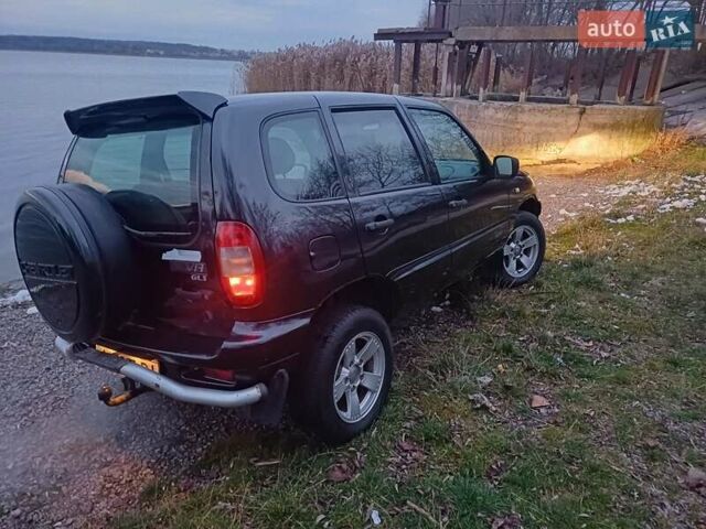 Черный Шевроле Нива, объемом двигателя 0 л и пробегом 234 тыс. км за 3300 $, фото 3 на Automoto.ua