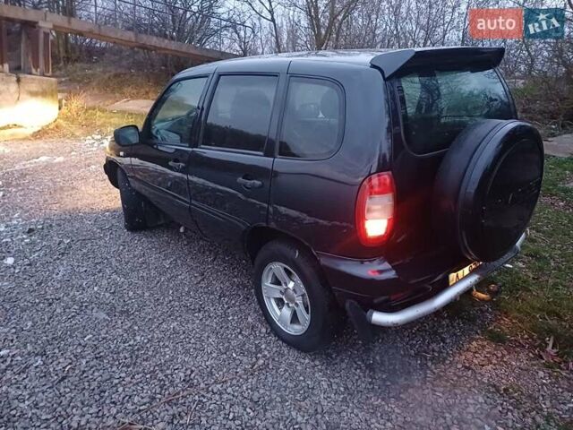 Черный Шевроле Нива, объемом двигателя 0 л и пробегом 234 тыс. км за 3300 $, фото 5 на Automoto.ua