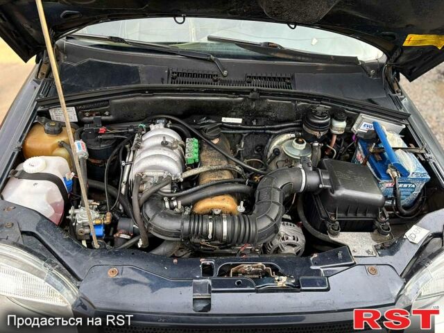 Черный Шевроле Нива, объемом двигателя 1.7 л и пробегом 194 тыс. км за 4100 $, фото 11 на Automoto.ua