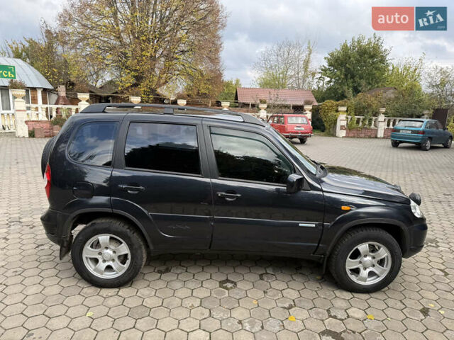 Шевроле Нива 2010 у Вінниці на Automoto.ua Чорний Шевроле Нива, об'ємом двигуна 1.7 л та пробігом 50 тис. км за 6850 $, фото 20 на Automoto.ua