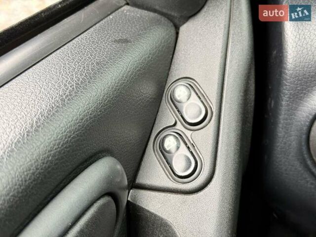 Черный Шевроле Нива, объемом двигателя 1.8 л и пробегом 90 тыс. км за 6700 $, фото 20 на Automoto.ua