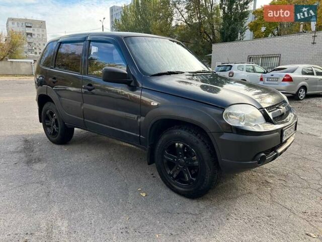 Шевроле Нива 2015 у Дніпро (Дніпропетровську) на Automoto.ua Чорний Шевроле Нива, об'ємом двигуна 1.69 л та пробігом 187 тис. км за 6700 $, фото 7 на Automoto.ua