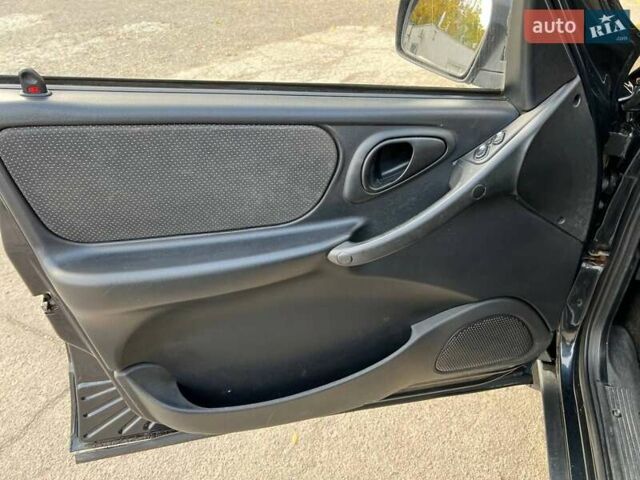 Шевроле Нива 2015 у Дніпро (Дніпропетровську) на Automoto.ua Чорний Шевроле Нива, об'ємом двигуна 1.69 л та пробігом 187 тис. км за 6700 $, фото 25 на Automoto.ua