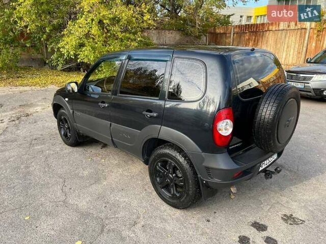 Шевроле Нива 2015 у Дніпро (Дніпропетровську) на Automoto.ua Чорний Шевроле Нива, об'ємом двигуна 1.69 л та пробігом 187 тис. км за 6700 $, фото 9 на Automoto.ua