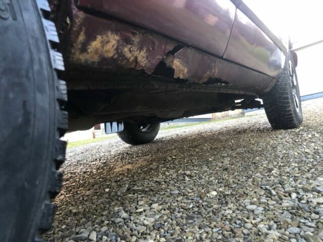 Красный Шевроле Нива, объемом двигателя 1.7 л и пробегом 280 тыс. км за 2350 $, фото 13 на Automoto.ua