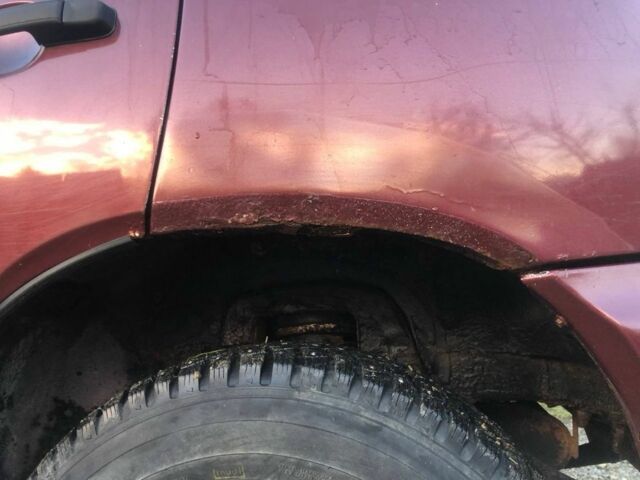 Красный Шевроле Нива, объемом двигателя 1.7 л и пробегом 280 тыс. км за 2350 $, фото 11 на Automoto.ua