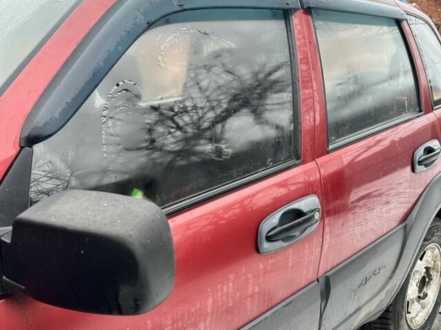 Червоний Шевроле Нива, об'ємом двигуна 0 л та пробігом 135 тис. км за 4000 $, фото 1 на Automoto.ua