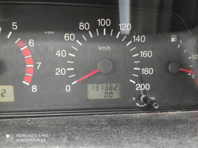 Шевроле Нива 2016 в Ладыжин на Automoto.ua Красный Шевроле Нива, объемом двигателя 1.7 л и пробегом 131 тыс. км за 6130 $, фото 5 на Automoto.ua