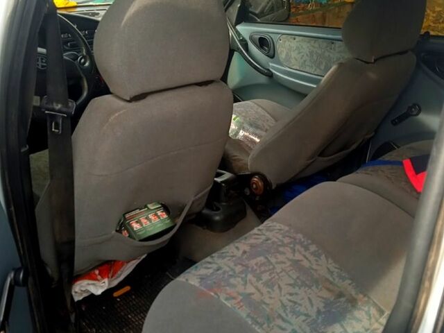 Шевроле Нива 2003 у Березовке на Automoto.ua Шевроле Нива, об'ємом двигуна 1.7 л та пробігом 0 тис. км за 2700 $, фото 5 на Automoto.ua