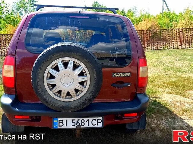 Шевроле Нива, объемом двигателя 1.7 л и пробегом 238 тыс. км за 3000 $, фото 5 на Automoto.ua