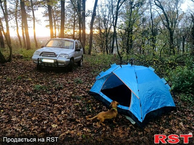 Шевроле Нива, объемом двигателя 1.7 л и пробегом 130 тыс. км за 5300 $, фото 5 на Automoto.ua