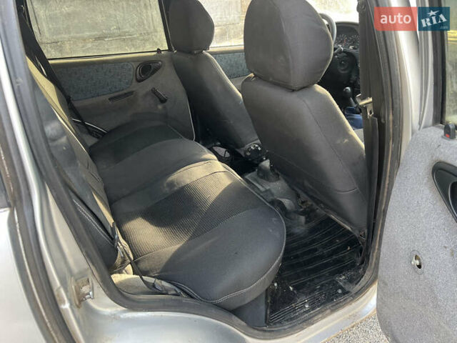 Шевроле Нива, объемом двигателя 0 л и пробегом 250 тыс. км за 2000 $, фото 4 на Automoto.ua