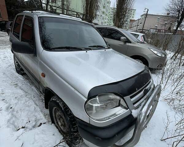 Шевроле Нива, об'ємом двигуна 0 л та пробігом 285 тис. км за 3700 $, фото 7 на Automoto.ua