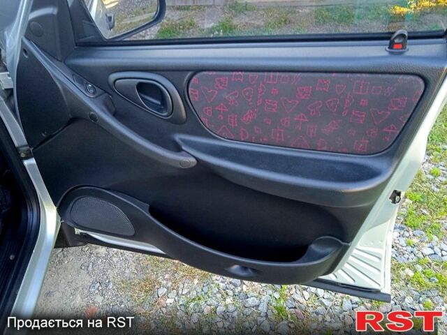 Шевроле Нива, объемом двигателя 1.7 л и пробегом 70 тыс. км за 5100 $, фото 8 на Automoto.ua