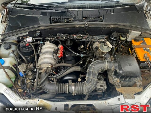 Шевроле Нива, объемом двигателя 1.7 л и пробегом 111 тыс. км за 2100 $, фото 4 на Automoto.ua