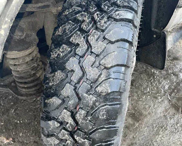 Шевроле Нива, объемом двигателя 1.7 л и пробегом 150 тыс. км за 4600 $, фото 5 на Automoto.ua