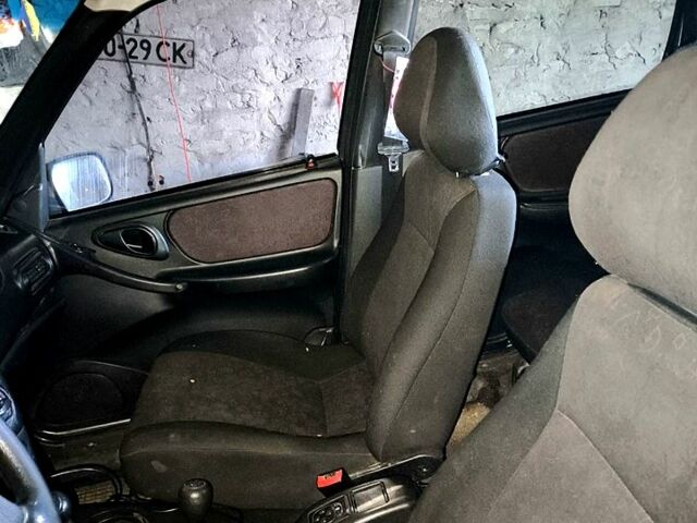 Шевроле Нива, об'ємом двигуна 1.7 л та пробігом 178 тис. км за 2900 $, фото 10 на Automoto.ua