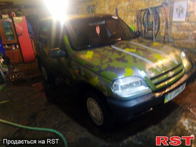 Шевроле Нива, об'ємом двигуна 1.7 л та пробігом 178 тис. км за 2900 $, фото 1 на Automoto.ua