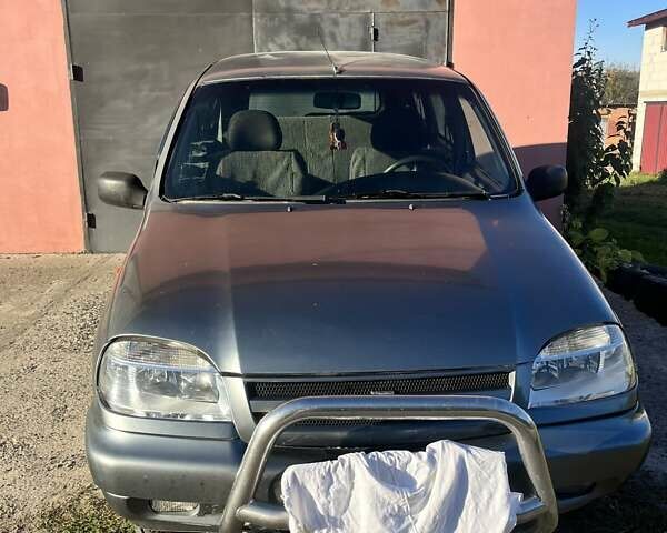 Шевроле Нива, объемом двигателя 1.7 л и пробегом 270 тыс. км за 3000 $, фото 4 на Automoto.ua