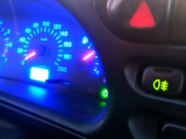 Шевроле Нива, об'ємом двигуна 1.7 л та пробігом 0 тис. км за 3500 $, фото 3 на Automoto.ua