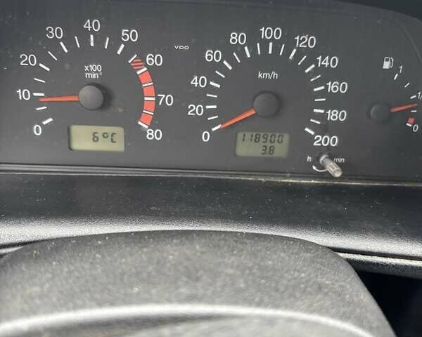 Шевроле Нива, объемом двигателя 0 л и пробегом 182 тыс. км за 3600 $, фото 7 на Automoto.ua