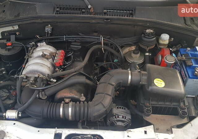 Шевроле Нива, об'ємом двигуна 1.7 л та пробігом 161 тис. км за 4100 $, фото 16 на Automoto.ua