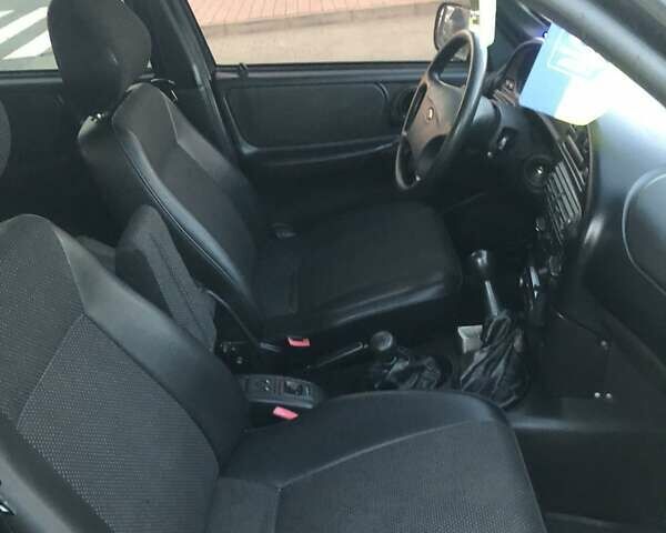 Шевроле Нива 2007 у Хмельницькому на Automoto.ua Шевроле Нива, об'ємом двигуна 1.7 л та пробігом 157 тис. км за 3500 $, фото 7 на Automoto.ua