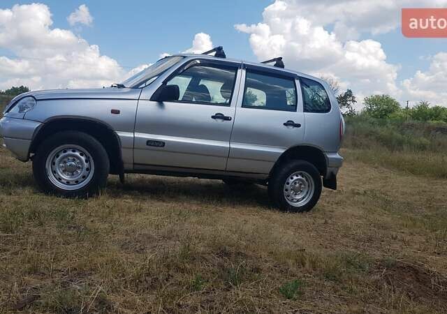 Шевроле Нива, об'ємом двигуна 1.7 л та пробігом 161 тис. км за 4100 $, фото 5 на Automoto.ua