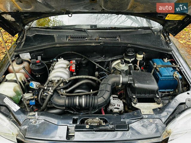 Шевроле Нива, объемом двигателя 0 л и пробегом 176 тыс. км за 3600 $, фото 22 на Automoto.ua