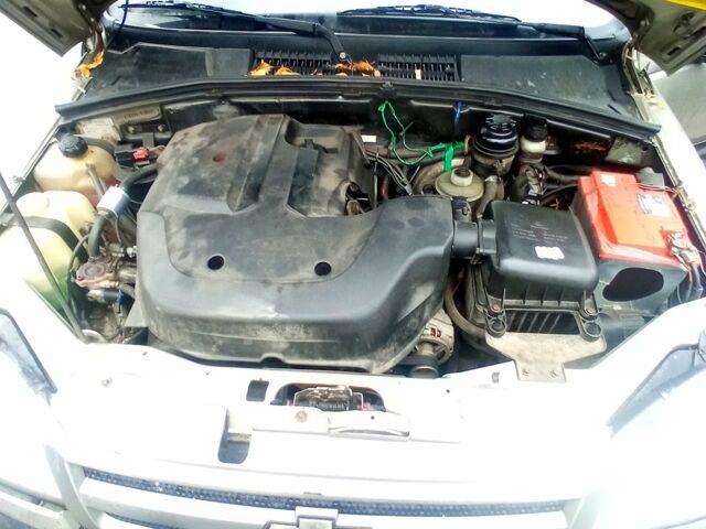 Шевроле Нива, объемом двигателя 1.7 л и пробегом 122 тыс. км за 2800 $, фото 1 на Automoto.ua