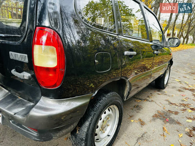 Шевроле Нива, объемом двигателя 0 л и пробегом 176 тыс. км за 3600 $, фото 17 на Automoto.ua