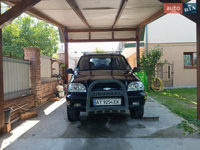 Шевроле Нива, объемом двигателя 1.7 л и пробегом 107 тыс. км за 4250 $, фото 3 на Automoto.ua