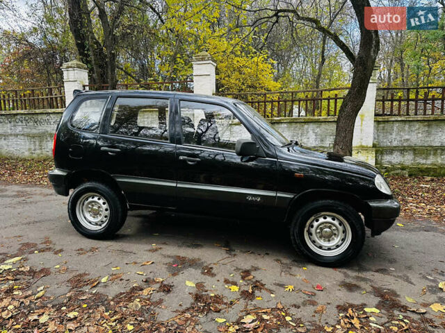 Шевроле Нива, объемом двигателя 0 л и пробегом 176 тыс. км за 3600 $, фото 12 на Automoto.ua