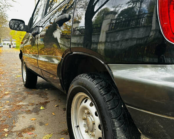 Шевроле Нива, объемом двигателя 0 л и пробегом 176 тыс. км за 3600 $, фото 7 на Automoto.ua