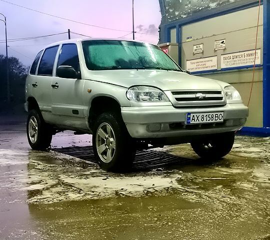 Шевроле Нива, об'ємом двигуна 1.7 л та пробігом 87 тис. км за 3200 $, фото 1 на Automoto.ua