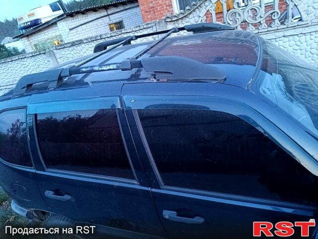 Шевроле Нива, объемом двигателя 1.7 л и пробегом 220 тыс. км за 1500 $, фото 4 на Automoto.ua