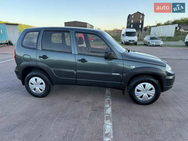 Шевроле Нива, объемом двигателя 0 л и пробегом 138 тыс. км за 3950 $, фото 3 на Automoto.ua