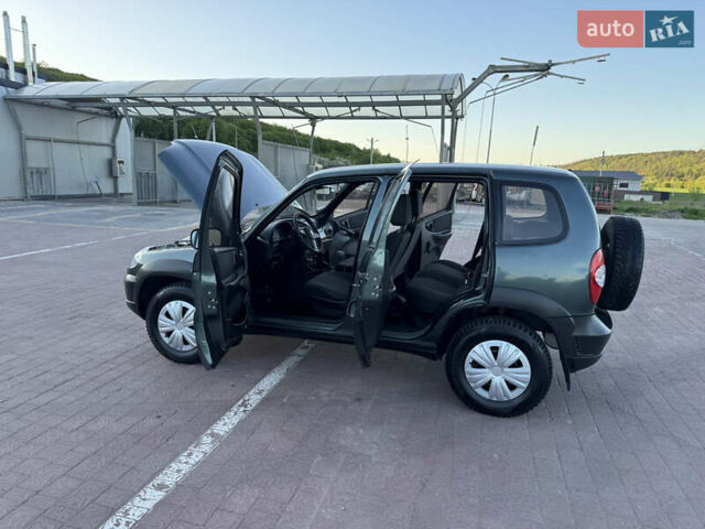 Шевроле Нива, объемом двигателя 0 л и пробегом 138 тыс. км за 3950 $, фото 31 на Automoto.ua