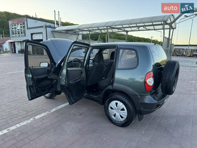 Шевроле Нива, объемом двигателя 0 л и пробегом 138 тыс. км за 3950 $, фото 30 на Automoto.ua