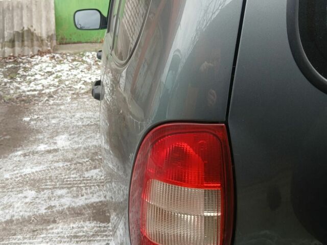 Сірий Шевроле Нива, об'ємом двигуна 1.7 л та пробігом 119 тис. км за 4100 $, фото 4 на Automoto.ua