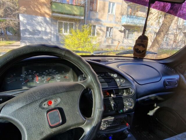 Сірий Шевроле Нива, об'ємом двигуна 1.7 л та пробігом 220 тис. км за 2200 $, фото 5 на Automoto.ua